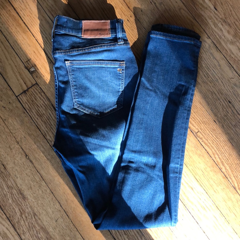 Madewell Roadtripper dark wash skinny jeans